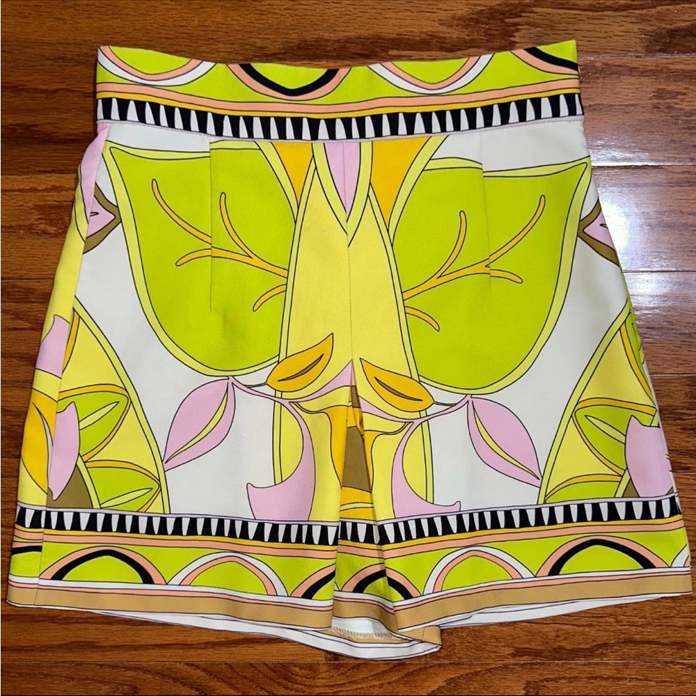 Zara High Waisted Printed Skort Shorts - Size M